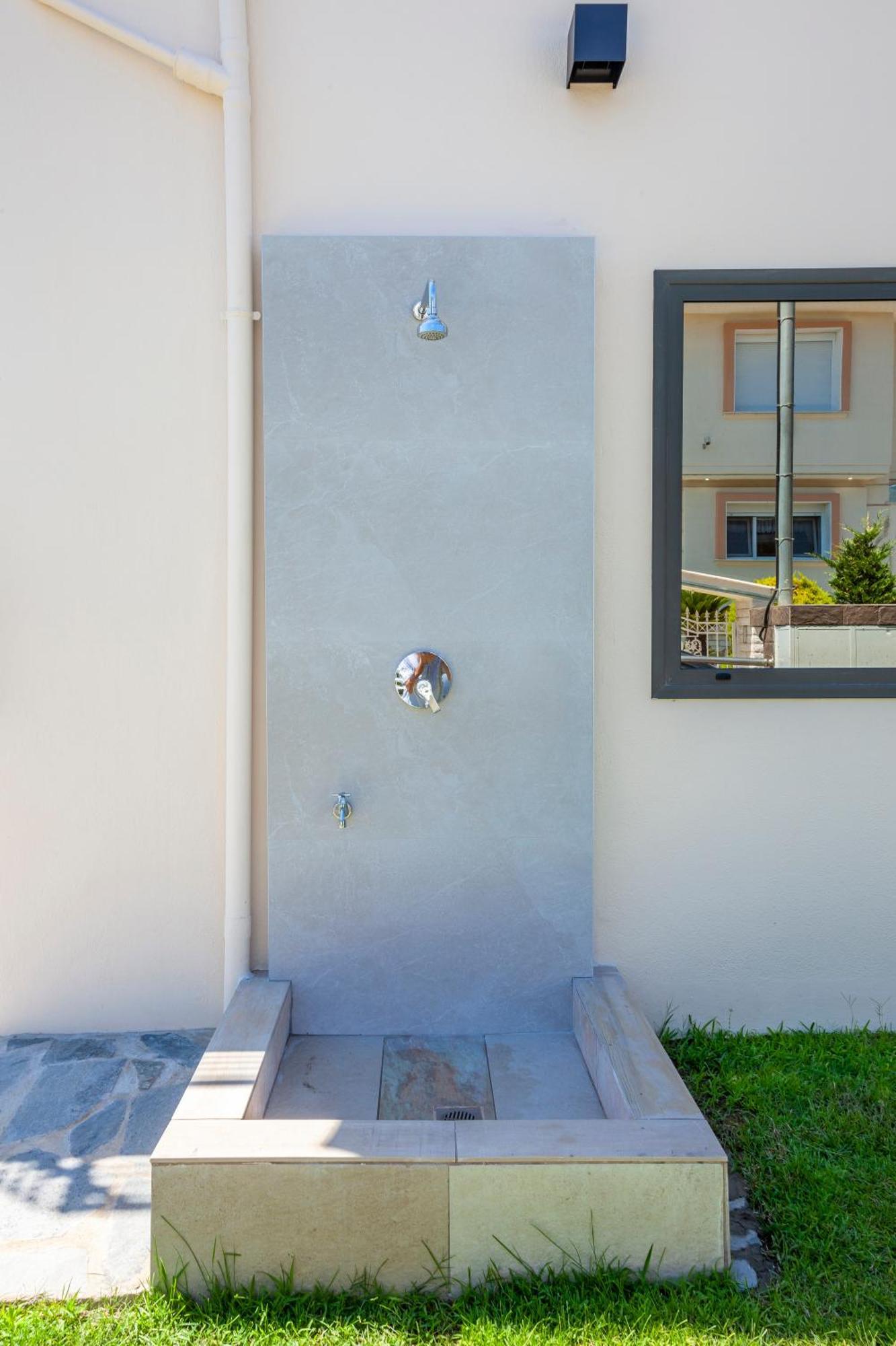 Aliston Deluxe Living - Adults Only Apartment Asprovalta